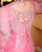 Mushq Bachellorette Chronicles/Pink Promise/07