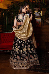 img_mushq_de_ja_vu_velvet_awwal_boutique