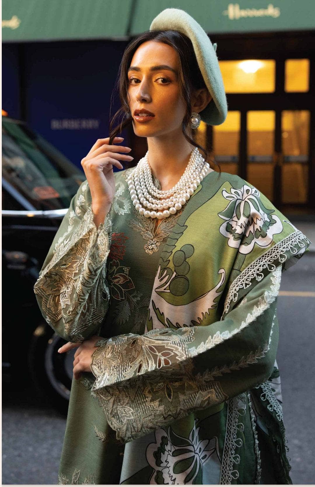 img_mushq_broadway_awwal_boutique