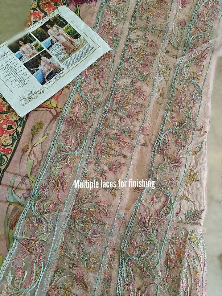 img_nilofer_shahid_lawn_awwal_boutique