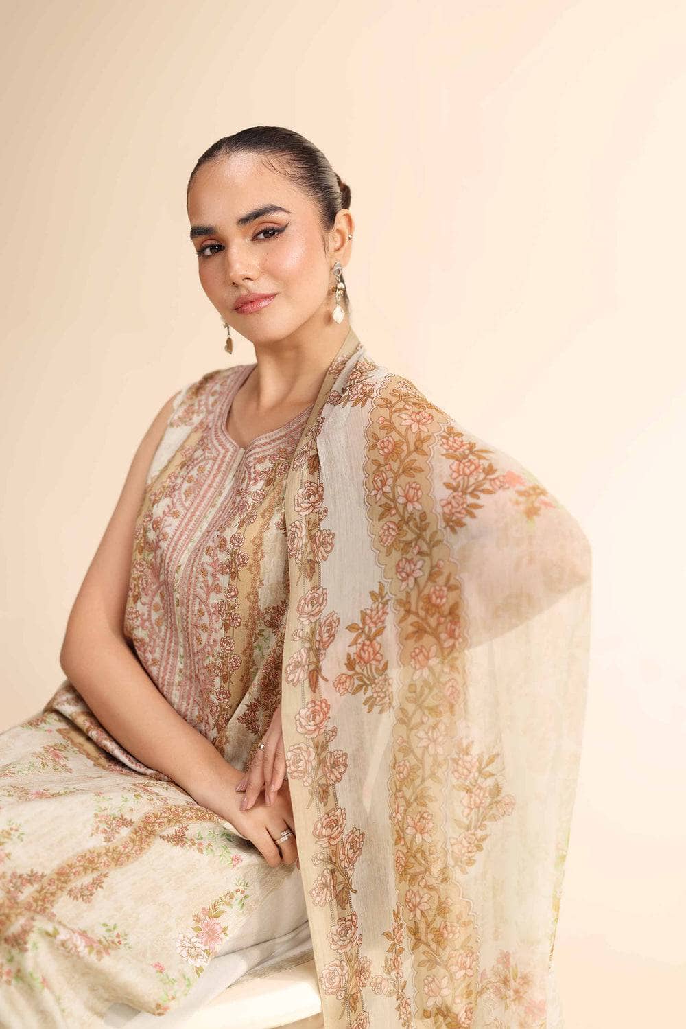 img_nishat_lawn_awwal_boutique