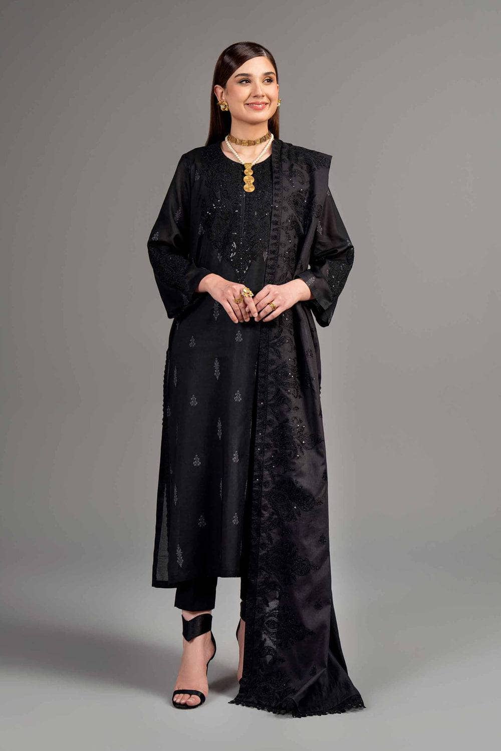 img_nishat_lawn_awwal_boutique