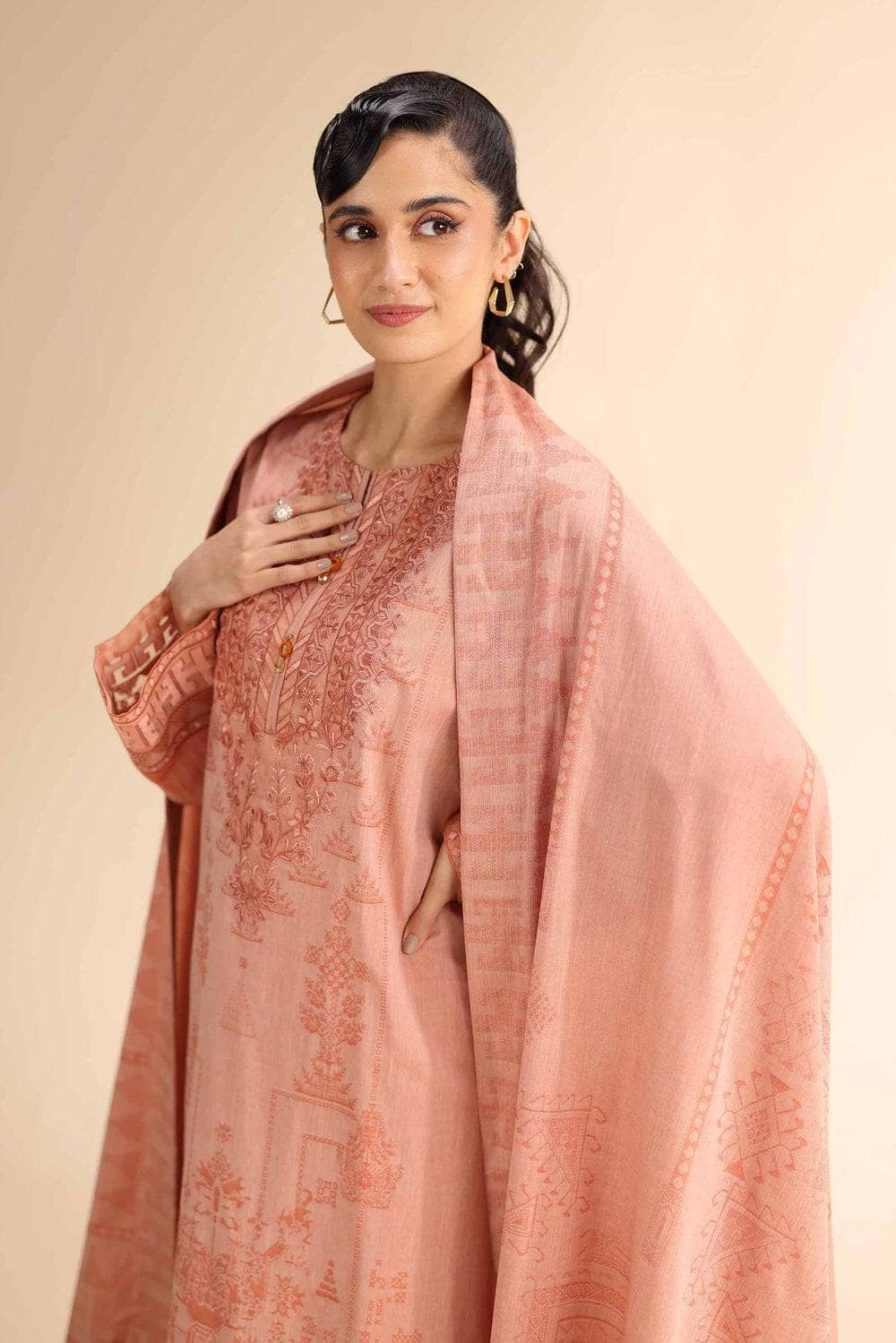 img_nishat_lawn_awwal_boutique