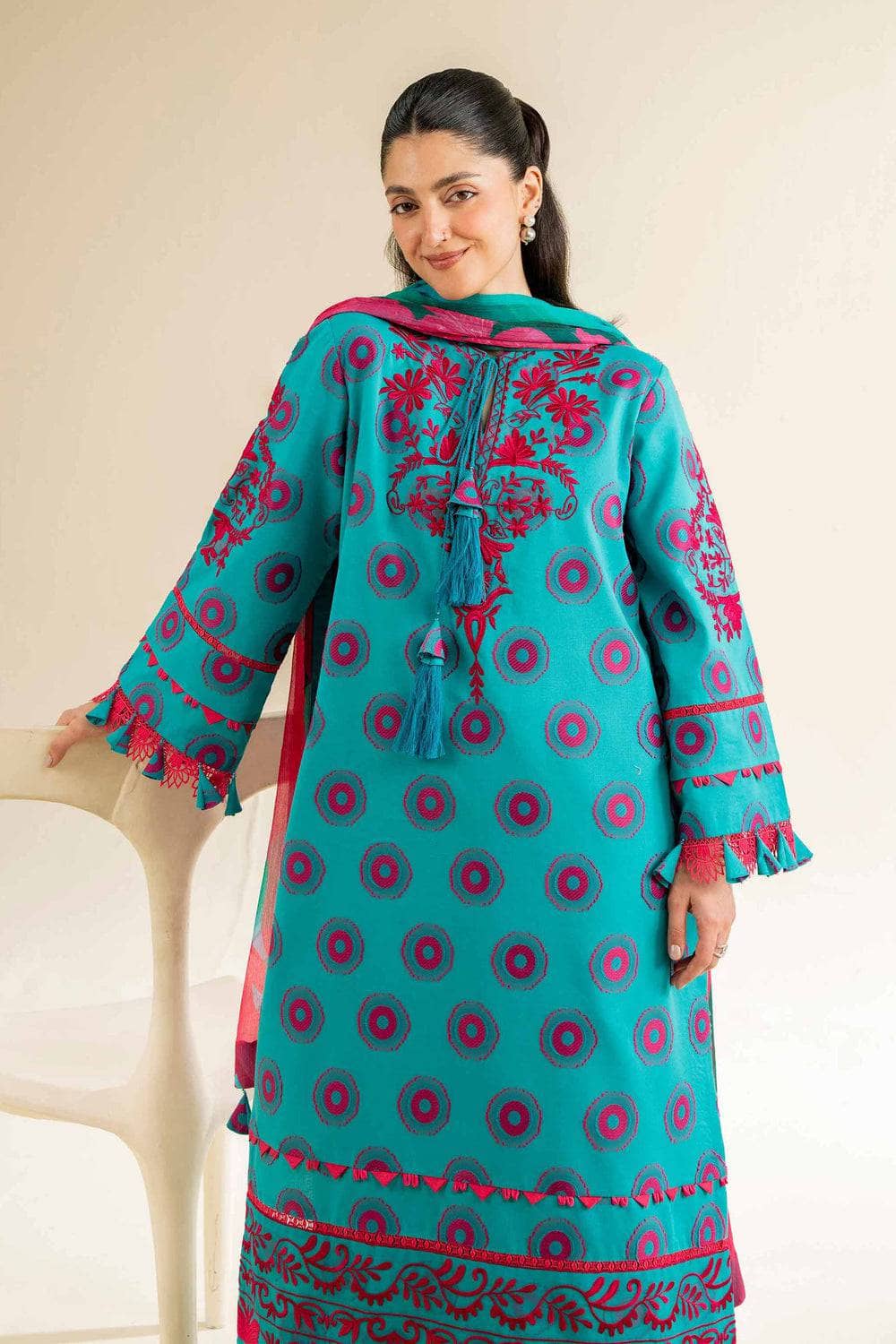 img_nishat_lawn_awwal_boutique