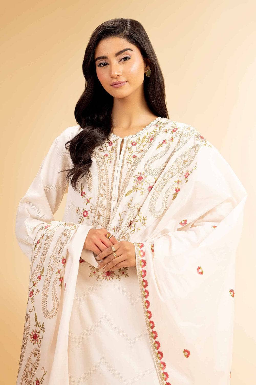 img_nishat_lawn_awwal_boutique