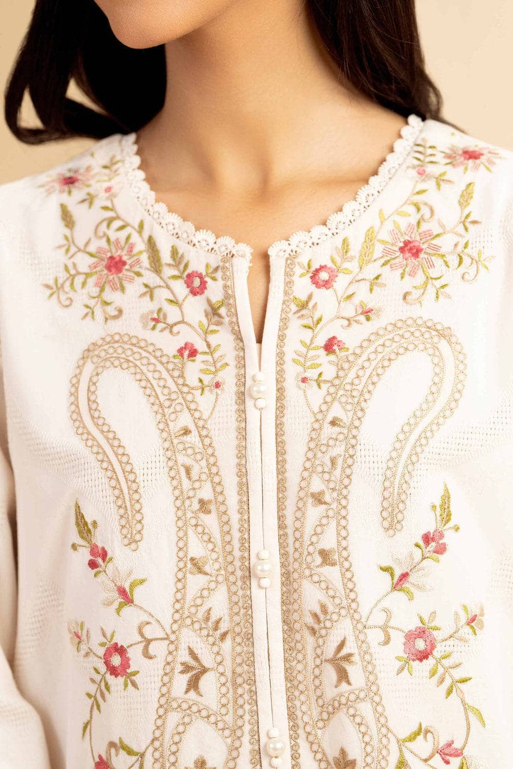 img_nishat_lawn_awwal_boutique