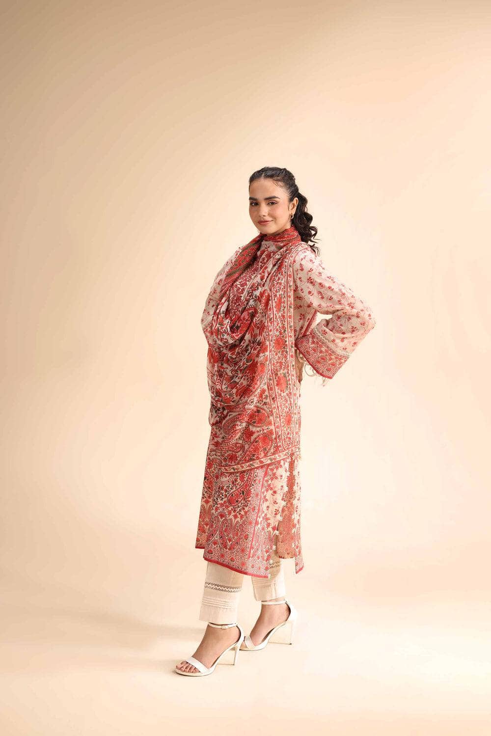 img_nishat_lawn_awwal_boutique