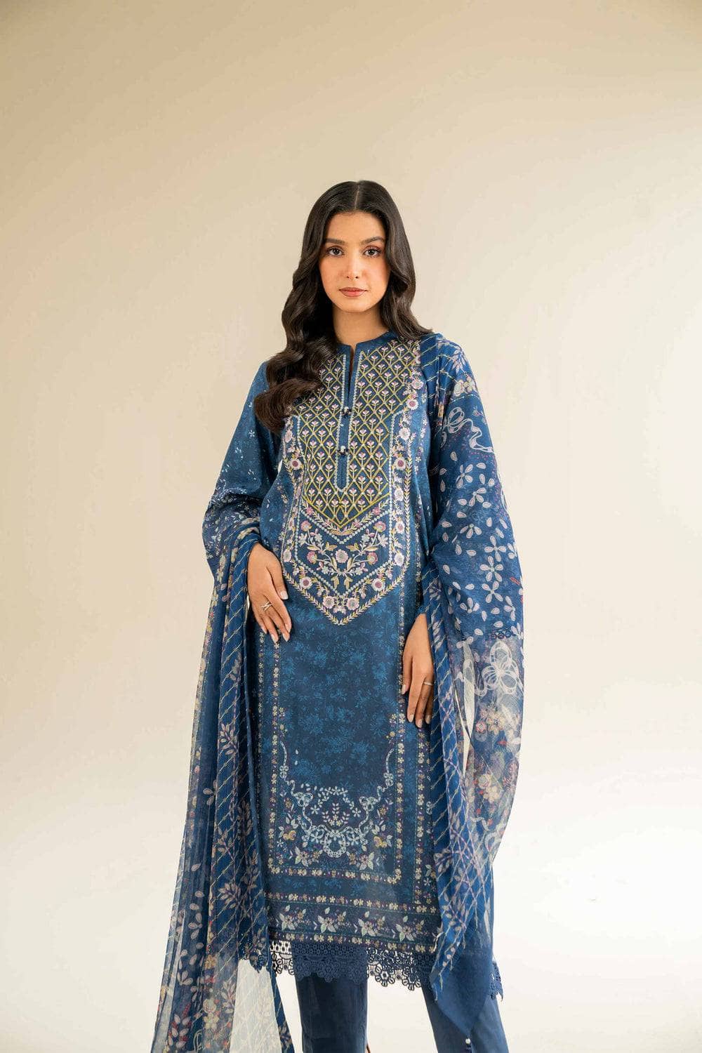 img_nishat_lawn_awwal_boutique