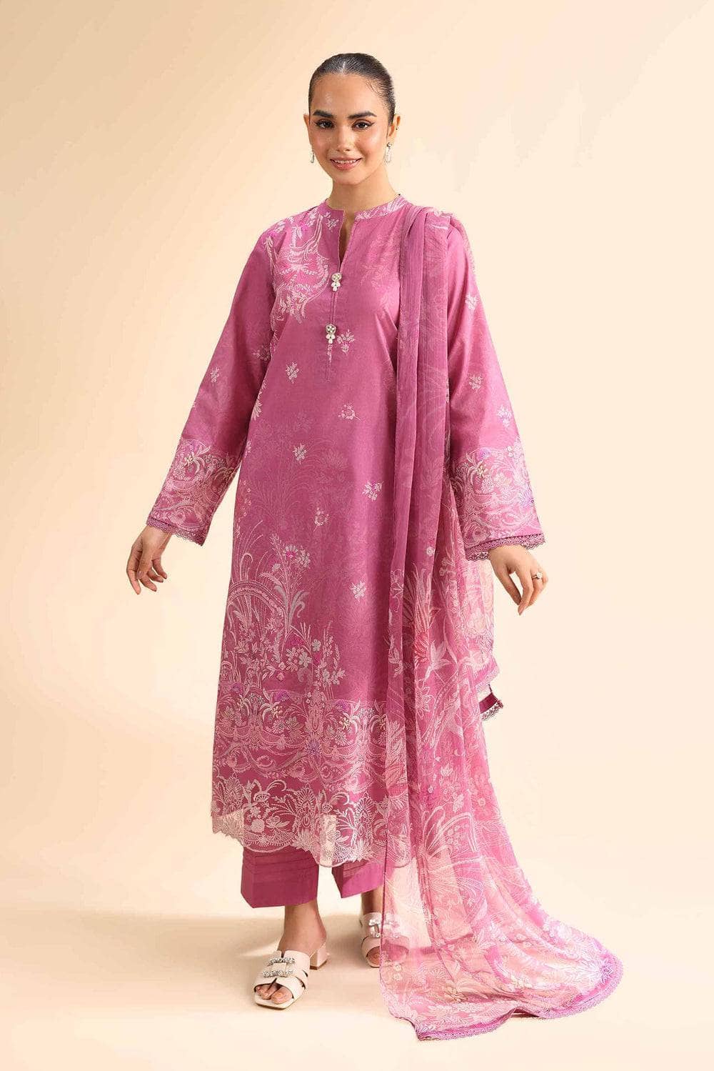 img_nishat_lawn_awwal_boutique