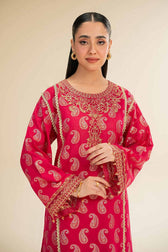 ing_nishat_lawn_awwal_boutique