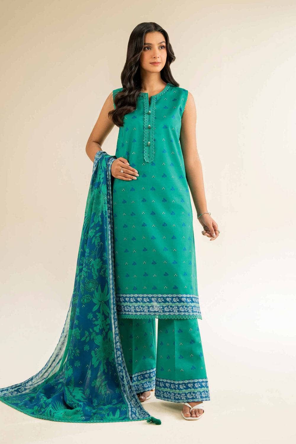img_nishat_cross_season_edit_awwal_boutique