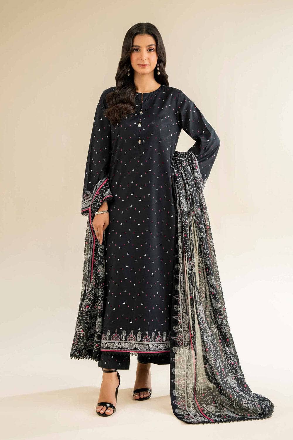 img_nishat_lawn_awwal_boutique