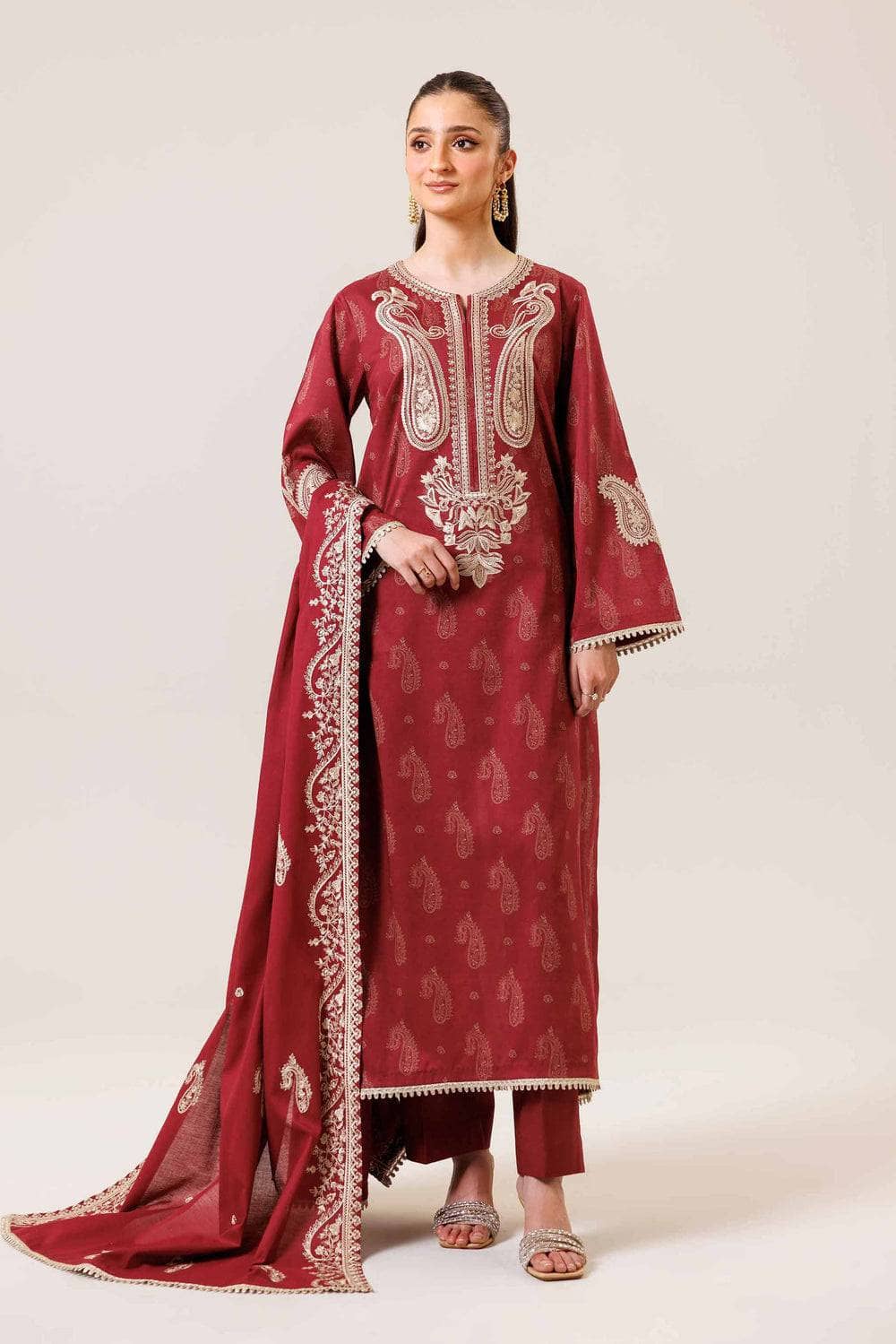 img_nishat_lawn_awwal_boutique