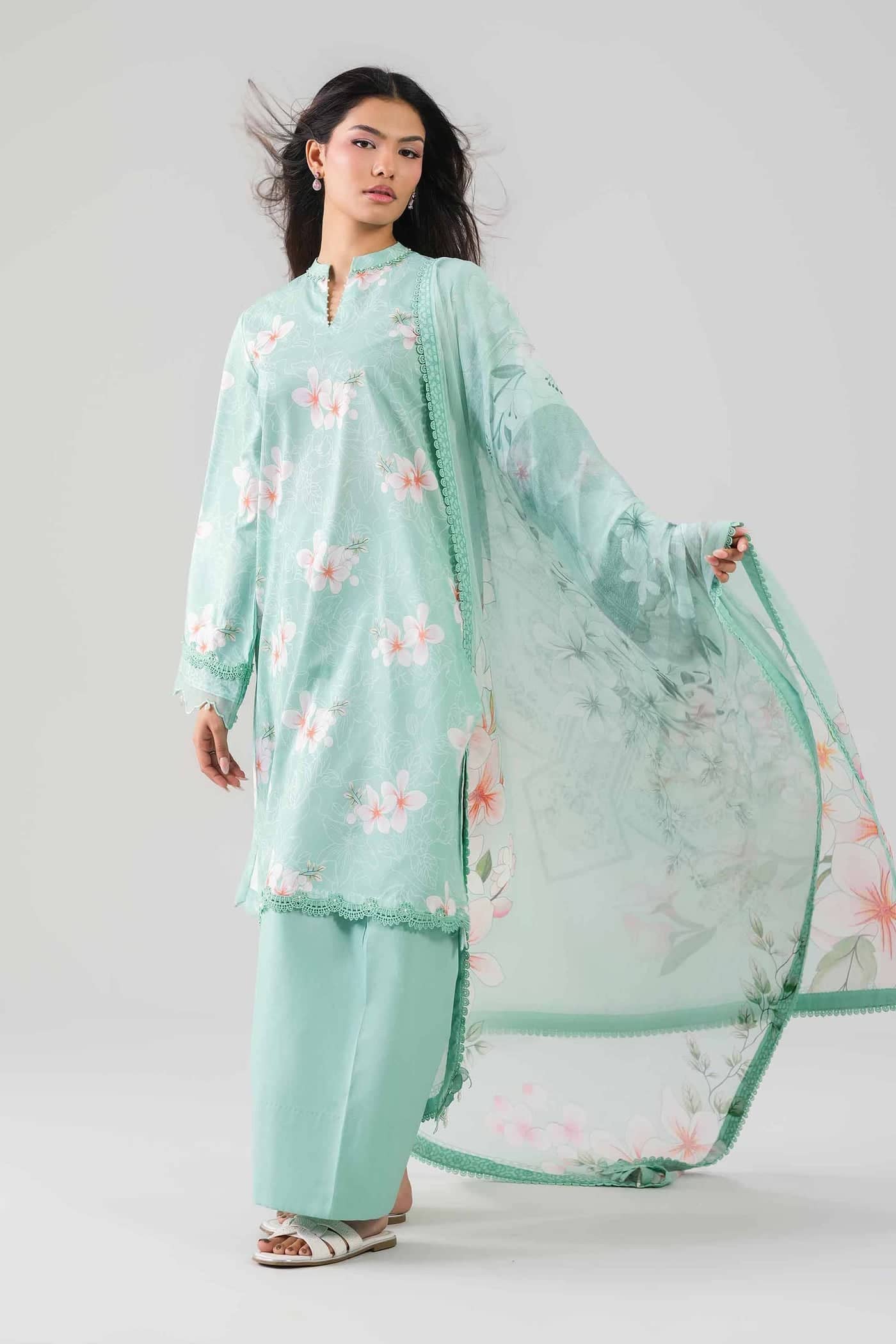 img_nishat_lawn_awwal_boutique