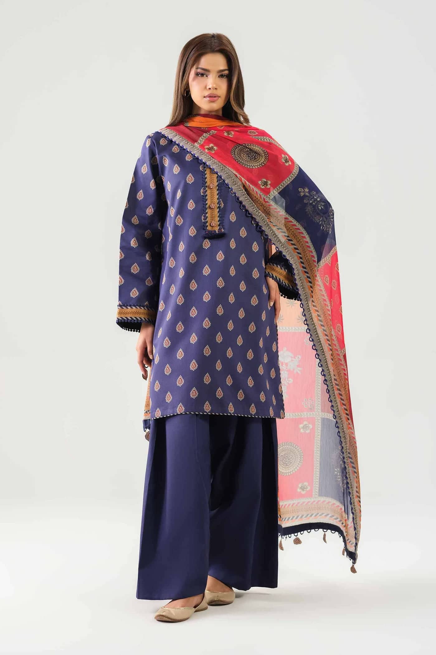 img_nishat_lawn_awwal_boutique