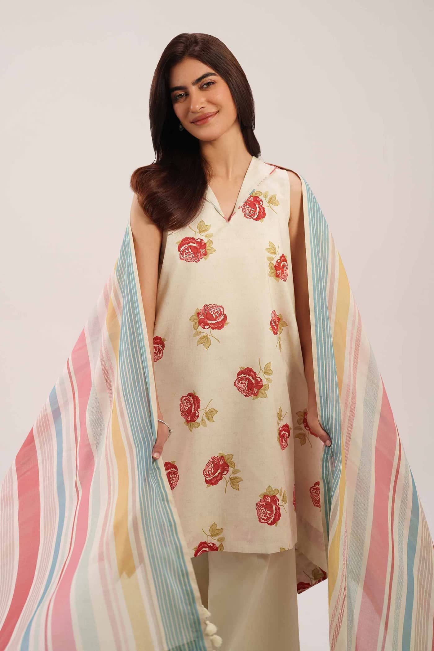 img_nishat_eid_lawn_awwal_boutique