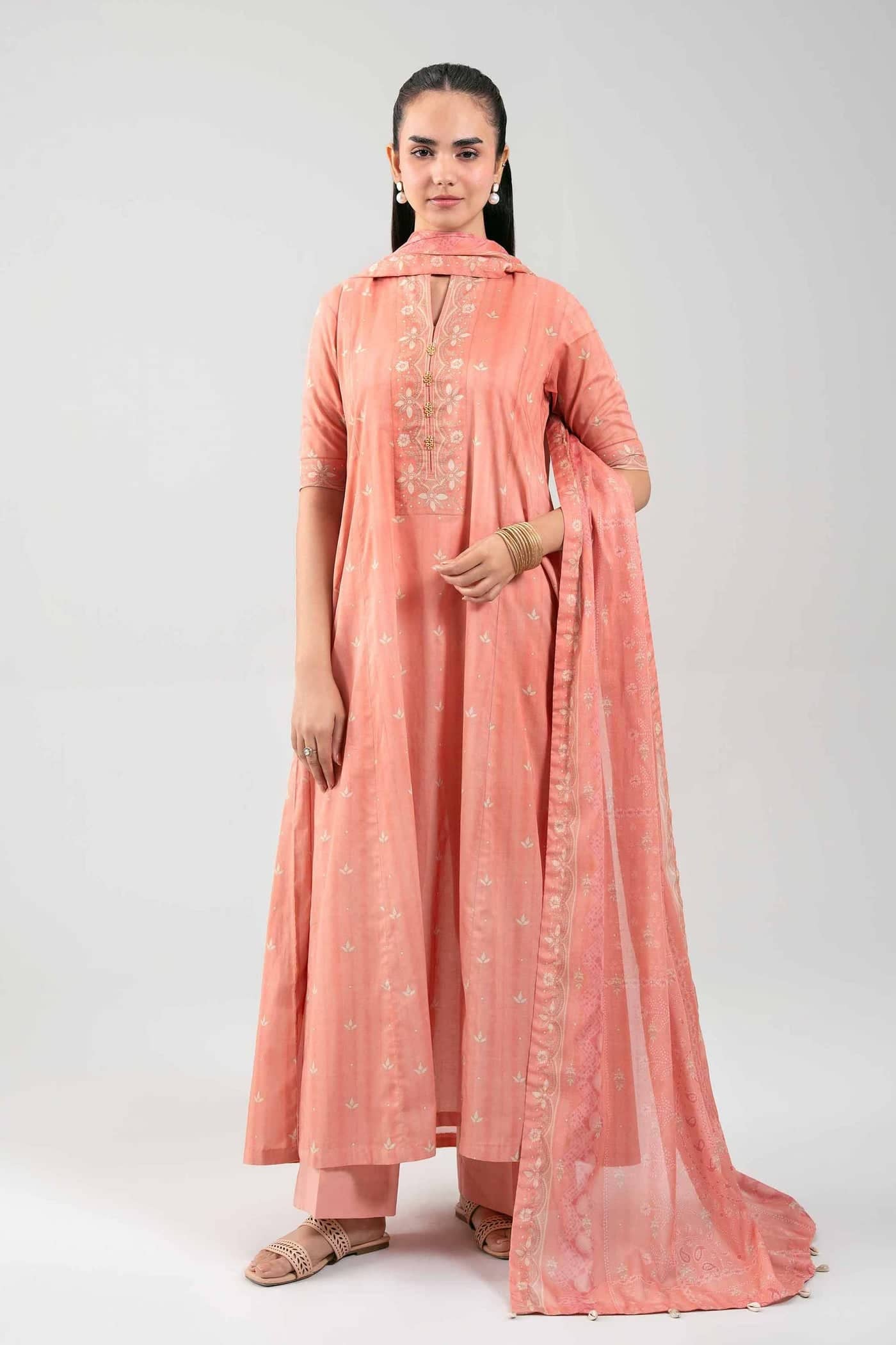 img_nishat_eid_lawn_awwal_boutique