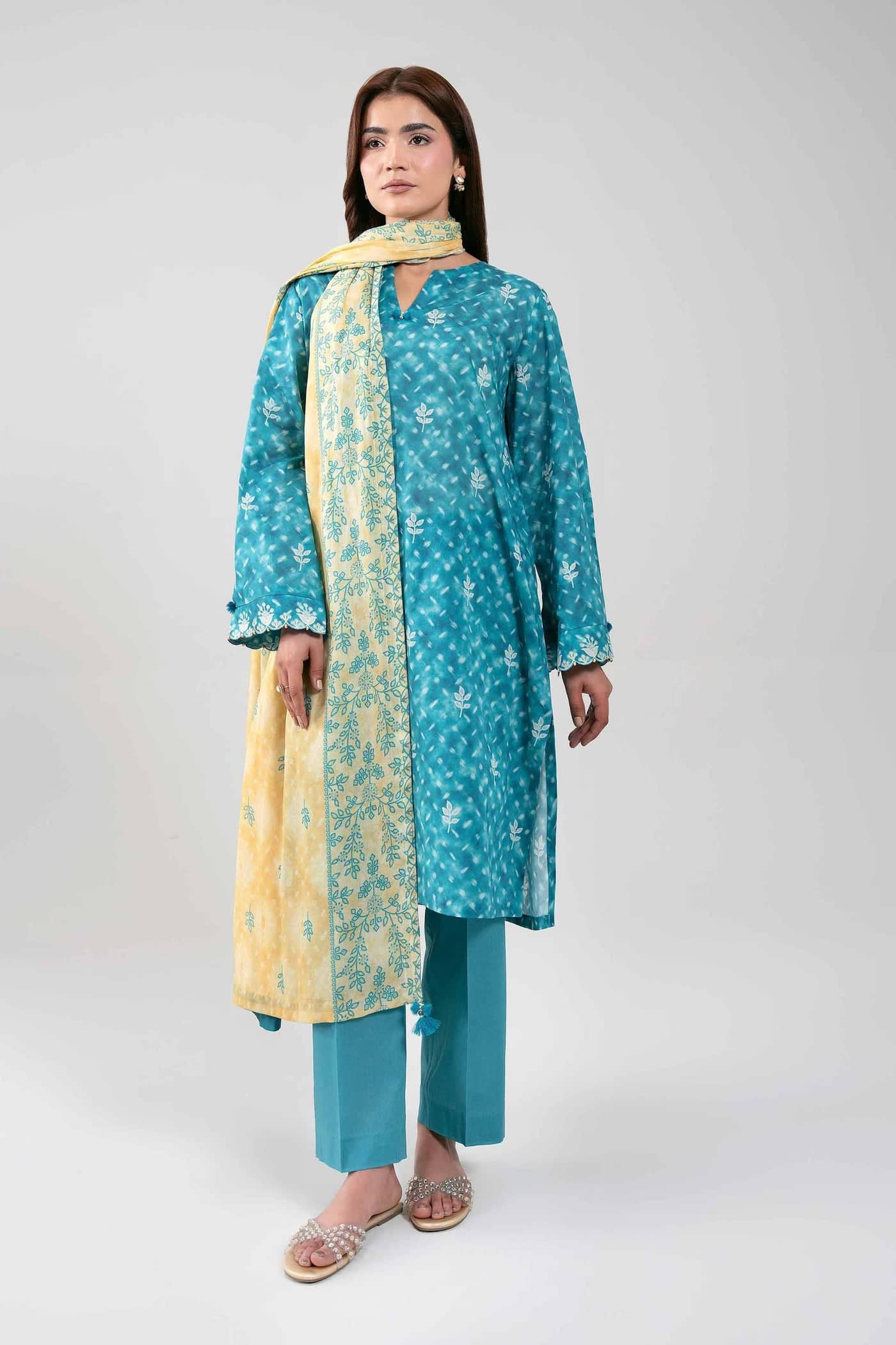 img_nishat_lawn_awwal_boutique