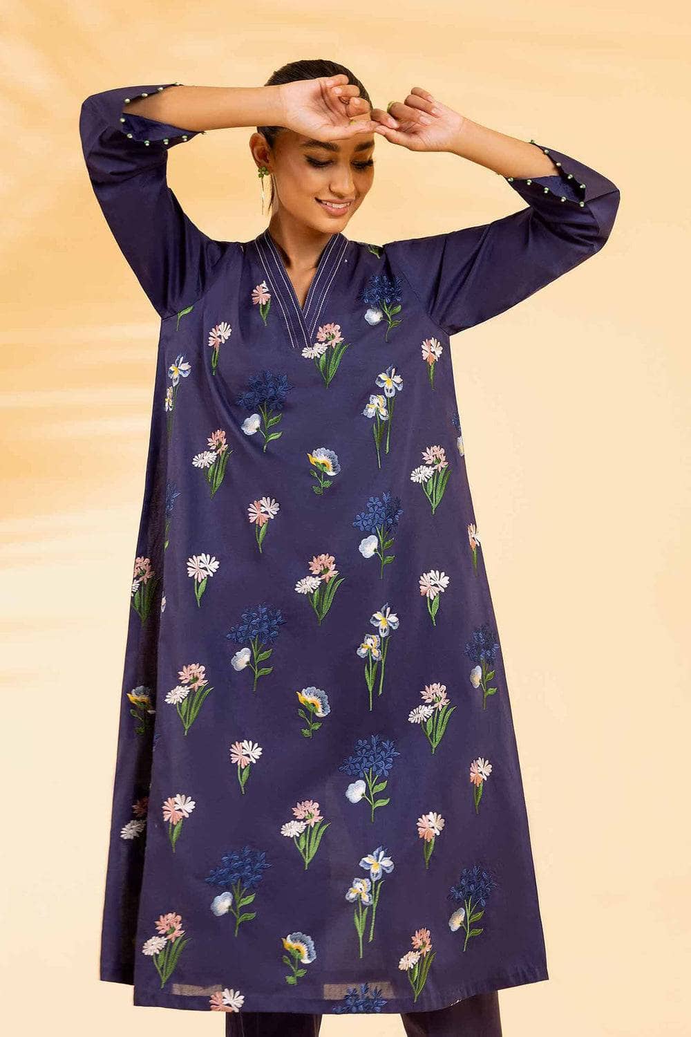 img_nishat_lawn_24_awwal_boutique