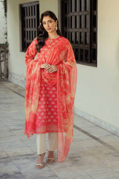 img_nishat_lawn_24_awwal_boutique