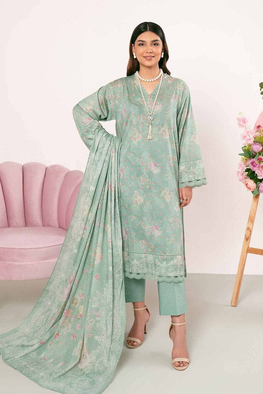img_nishat_lawn_24_awwal_boutique