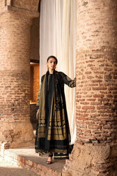 img_nishat_lawn_24_awwal_boutique