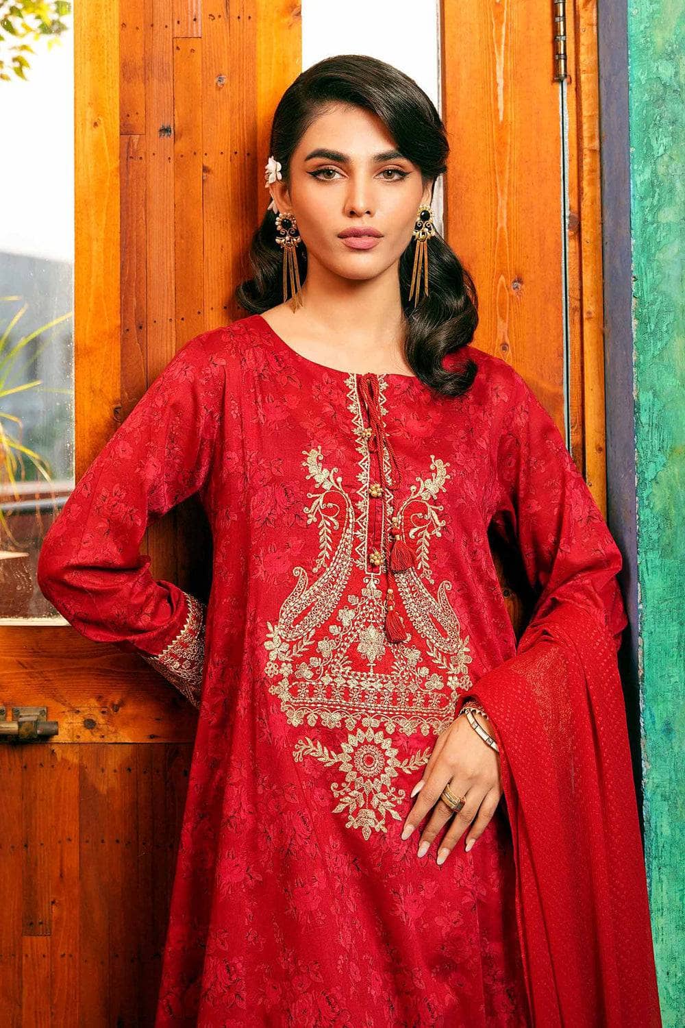 img_nishat_lawn_24_awwal_boutique