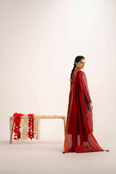 img_nishat_lawn_24_awwal_boutique