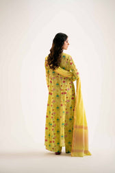 img_nishat_lawn_24_awwal_boutique