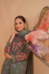 img_nishat_lawn_23_awwal_boutique