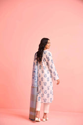 img_nishat_lawn_23_awwal_boutique