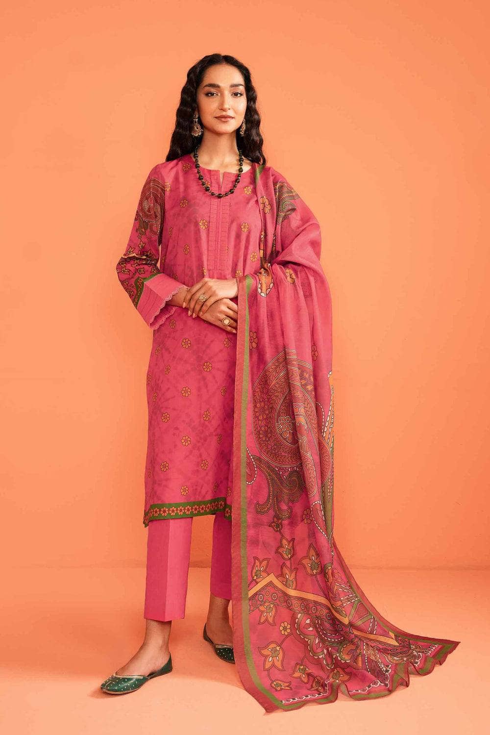 img_nishat_lawn_23_awwal_boutique