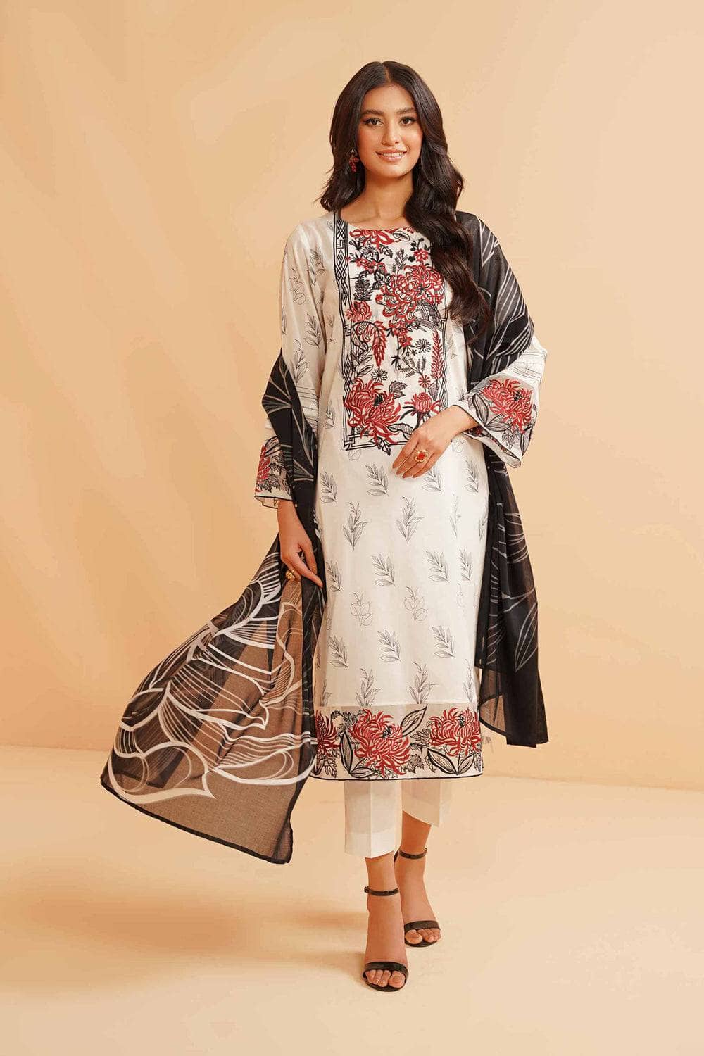 img_nishat_lawn_23_awwal_boutique