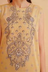 img_nishat_lawn_23_awwal_boutique