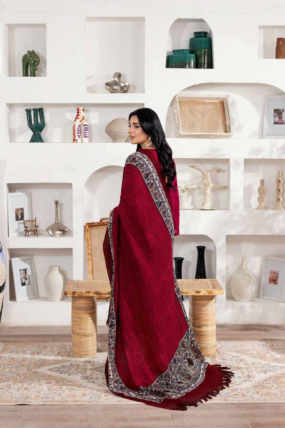 img_nishat_winter_23_awwal_boutique