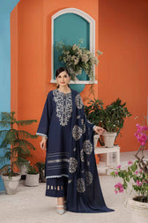 Nishat Winter 23/Jacquard/Embroidered Suit/42303084