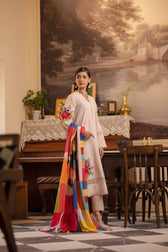 img_nishat_winter_23_awwal_boutique