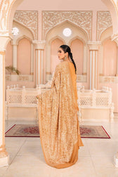 img_nishat_winter_23_awwal_boutique