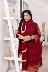 img_nishat_winter_23_awwal_boutique