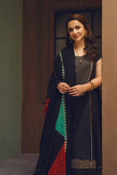 img_nishat_winter_23_awwal_boutique