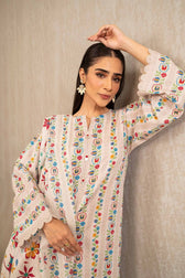 img_nishat_winter_23_awwal_boutique