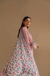 img_nishat_winter_23_awwal_boutique