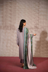img_nishat_linen_awwal_boutique