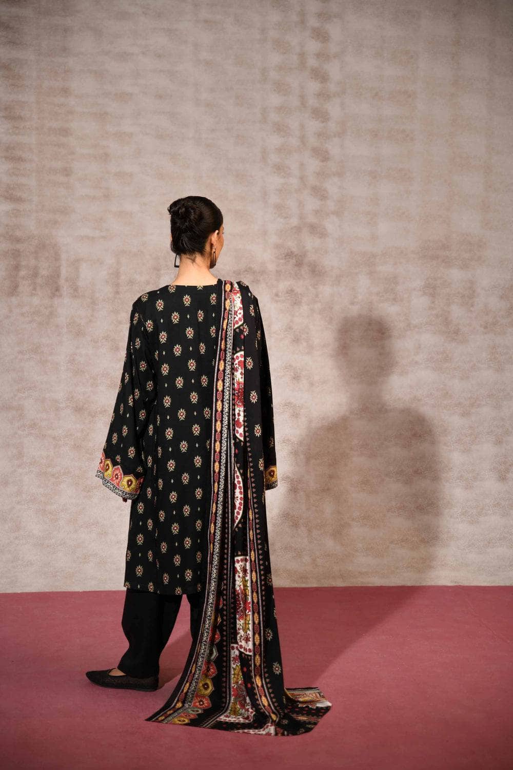 Nishat Winter 23/Linen/Printed Suit/42303180