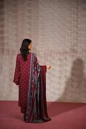 img_nishat_linen_awwal_boutique