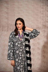 img_nishat_linen_awwal_boutique