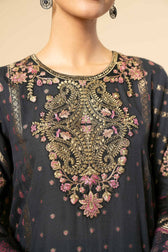 img_nishat_winter_24_awwal_boutique