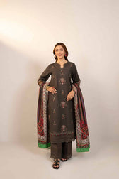 img_nishat_winter_24_awwal_boutique