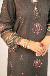 img_nishat_winter_24_awwal_boutique