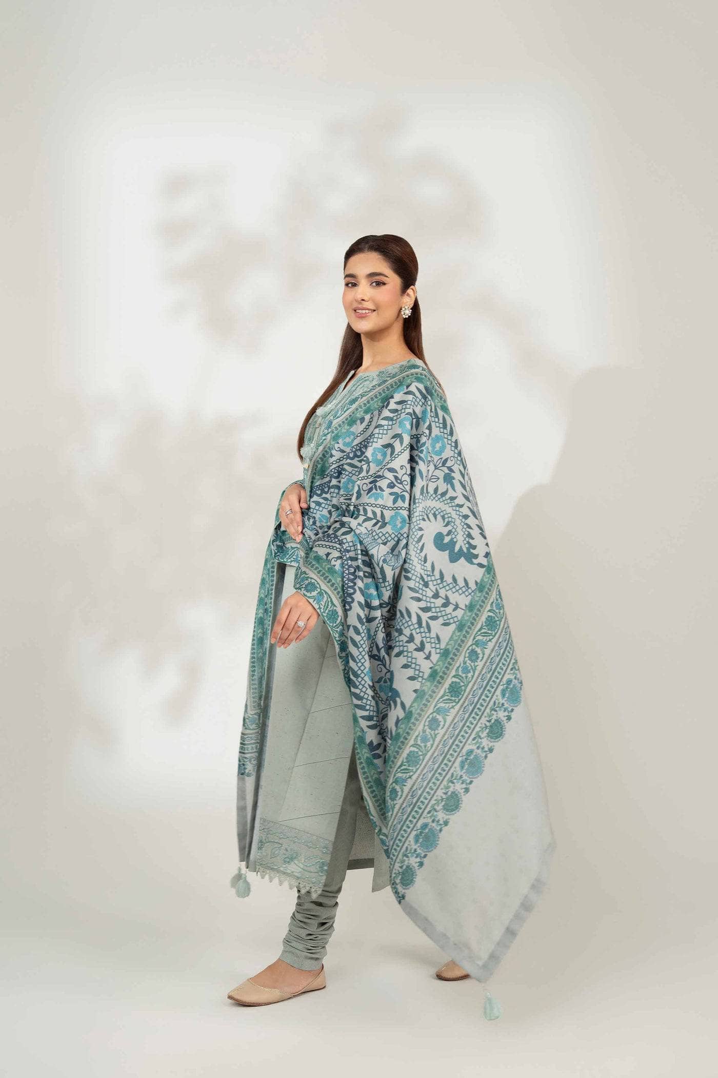 img_nishat_winter_awwal_boutique